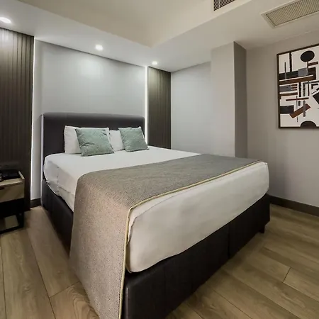 Aparthotel Leaf River *