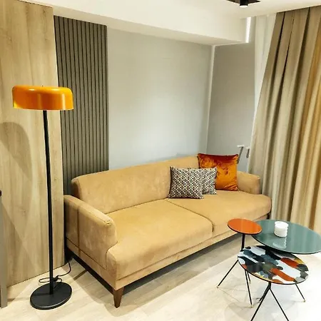 Aparthotel Leaf River *