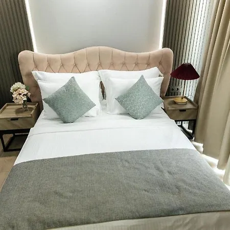 Aparthotel Leaf River *