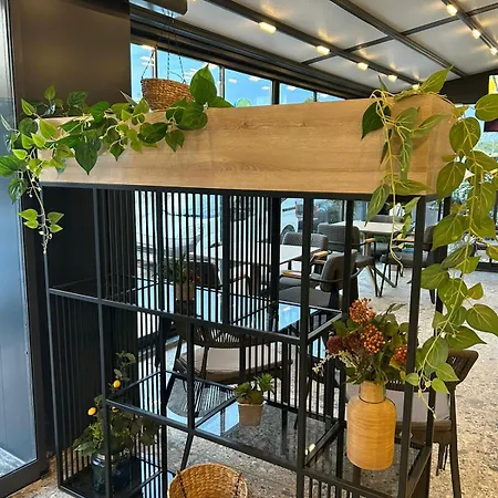 Aparthotel Leaf River